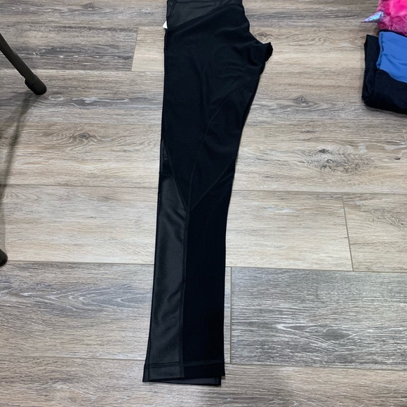 Yoga pants. - Picture 2 of 2